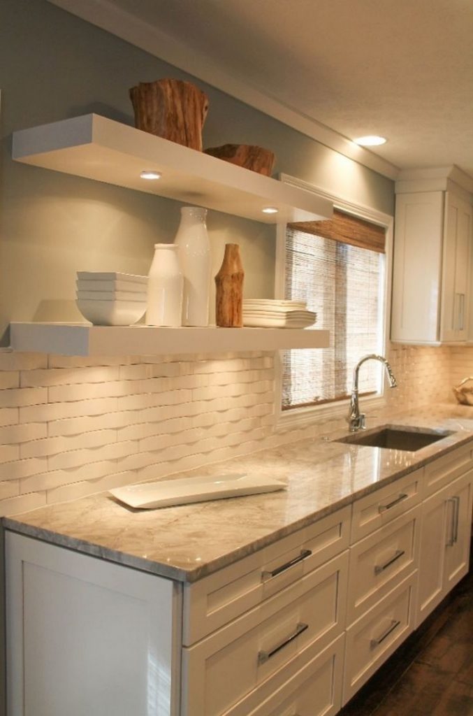 28 Amazing Kitchen Backsplash with White Cabinets Ideas - Page 21 of 28