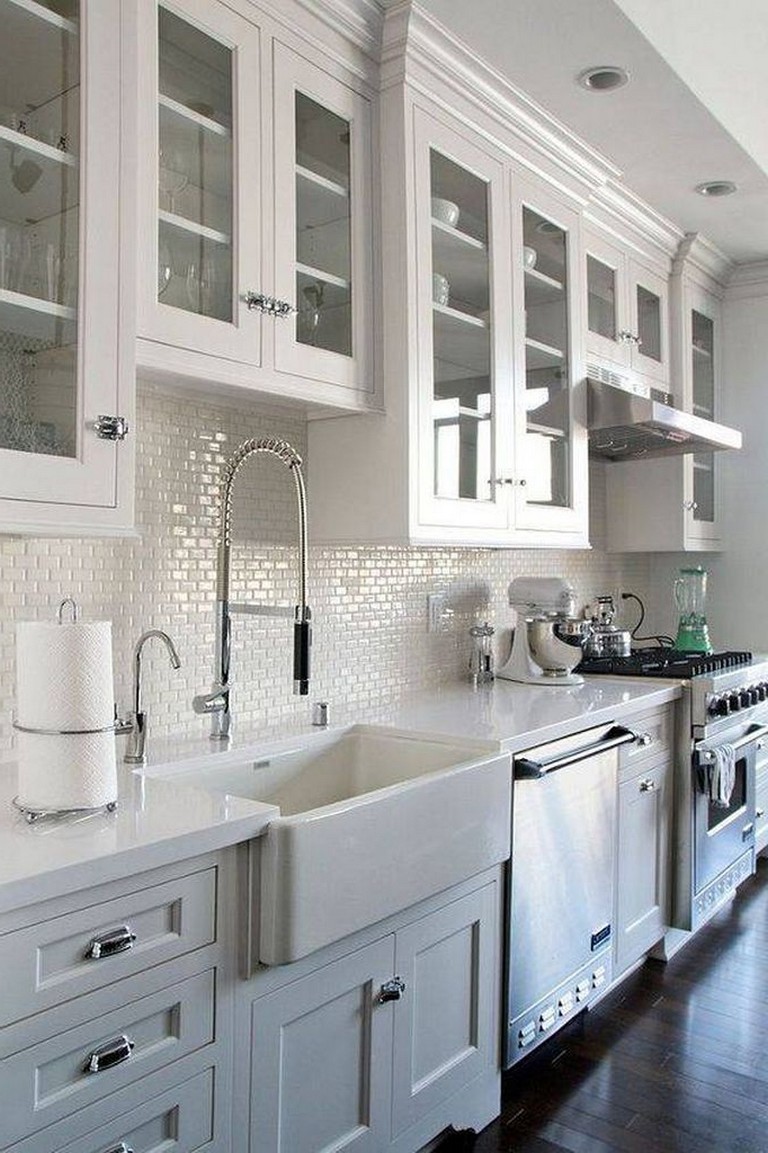 25 Amazing Kitchen Backsplash With White Cabinets Ideas 21 