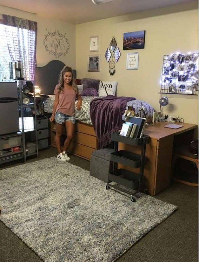 40+ Luxury Dorm Room Decorating Ideas On A Budget - Page 26 of 42