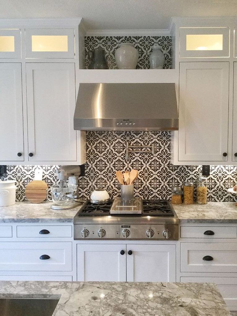 70+ Stunning White Cabinets Kitchen Backsplash Decor Ideas ...