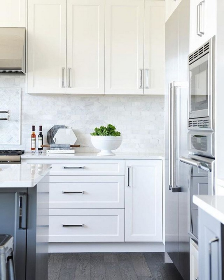 70+ Stunning White Cabinets Kitchen Backsplash Decor Ideas - Page 41 of 72