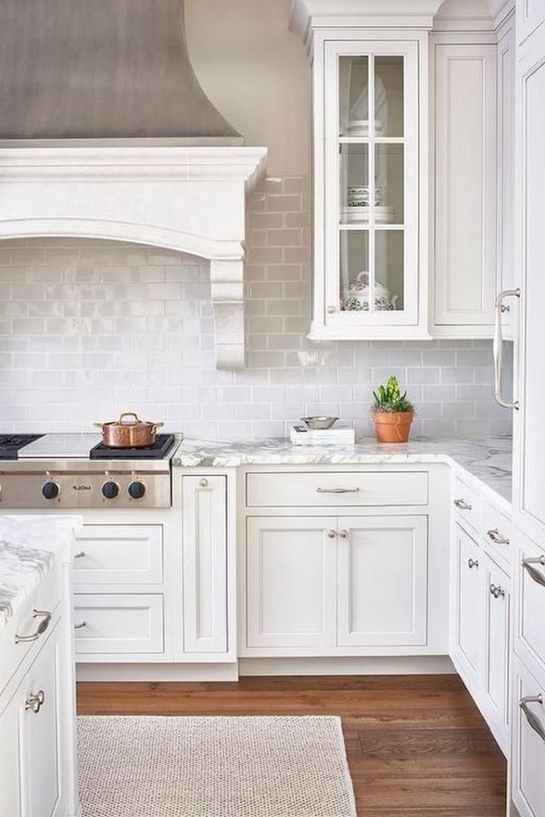 70+ Stunning White Cabinets Kitchen Backsplash Decor Ideas - Page 5 of 72